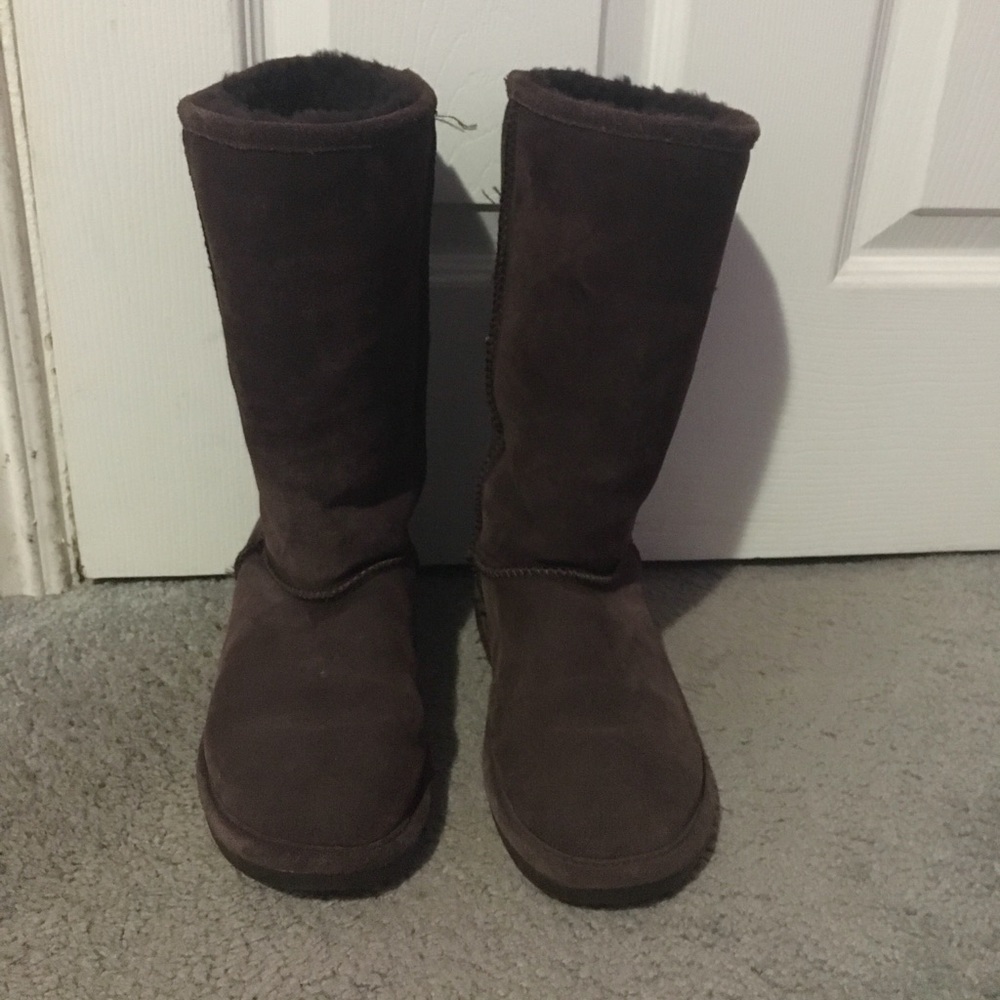 Bearpaw boots